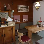 Auwirt Hotel