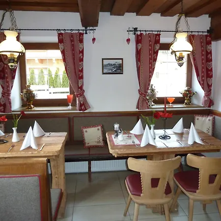 Hotel Auwirt 3*